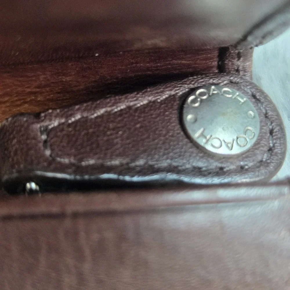 VTG Coach Wallet Brown Leather Change Coin Purse 5"X3" Zip Snap Key Ring 6 Slots - Picture 4 of 8